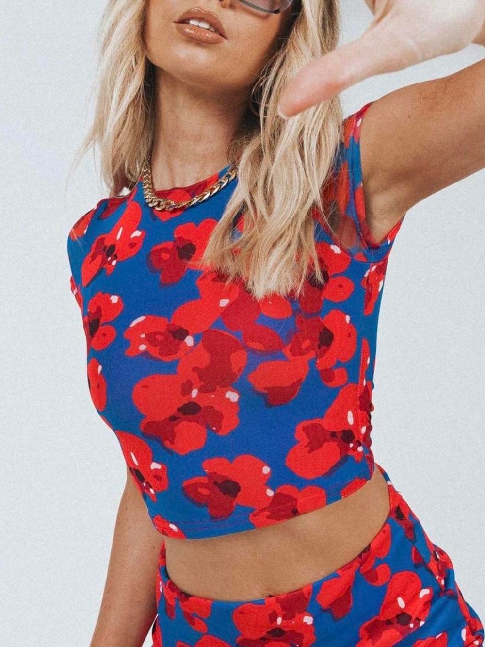 Princess Polly Blue Crop Top - Picture 1 of 3